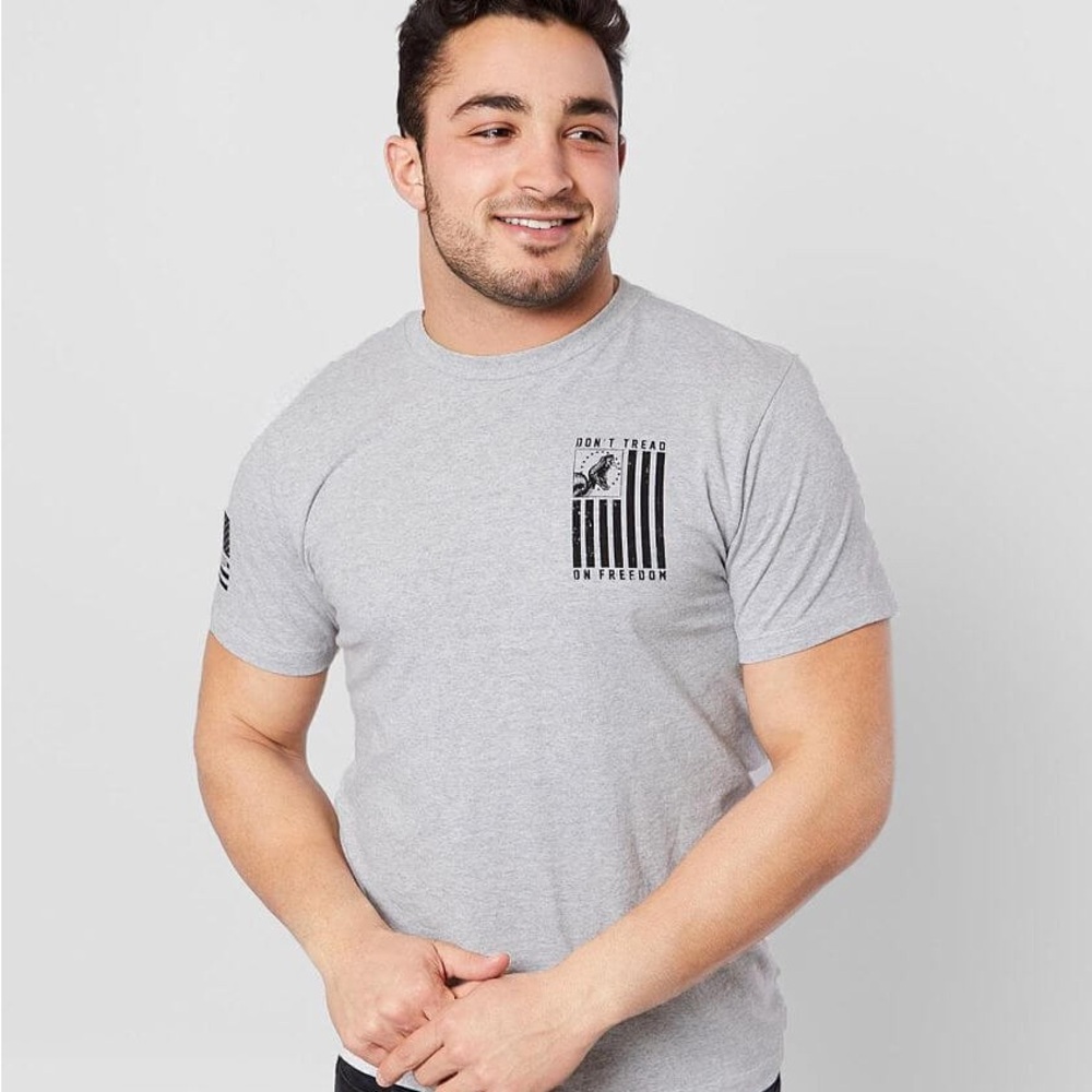 Howitzer Gray Graphic Men's T-Shirt - Picture 2 of 4